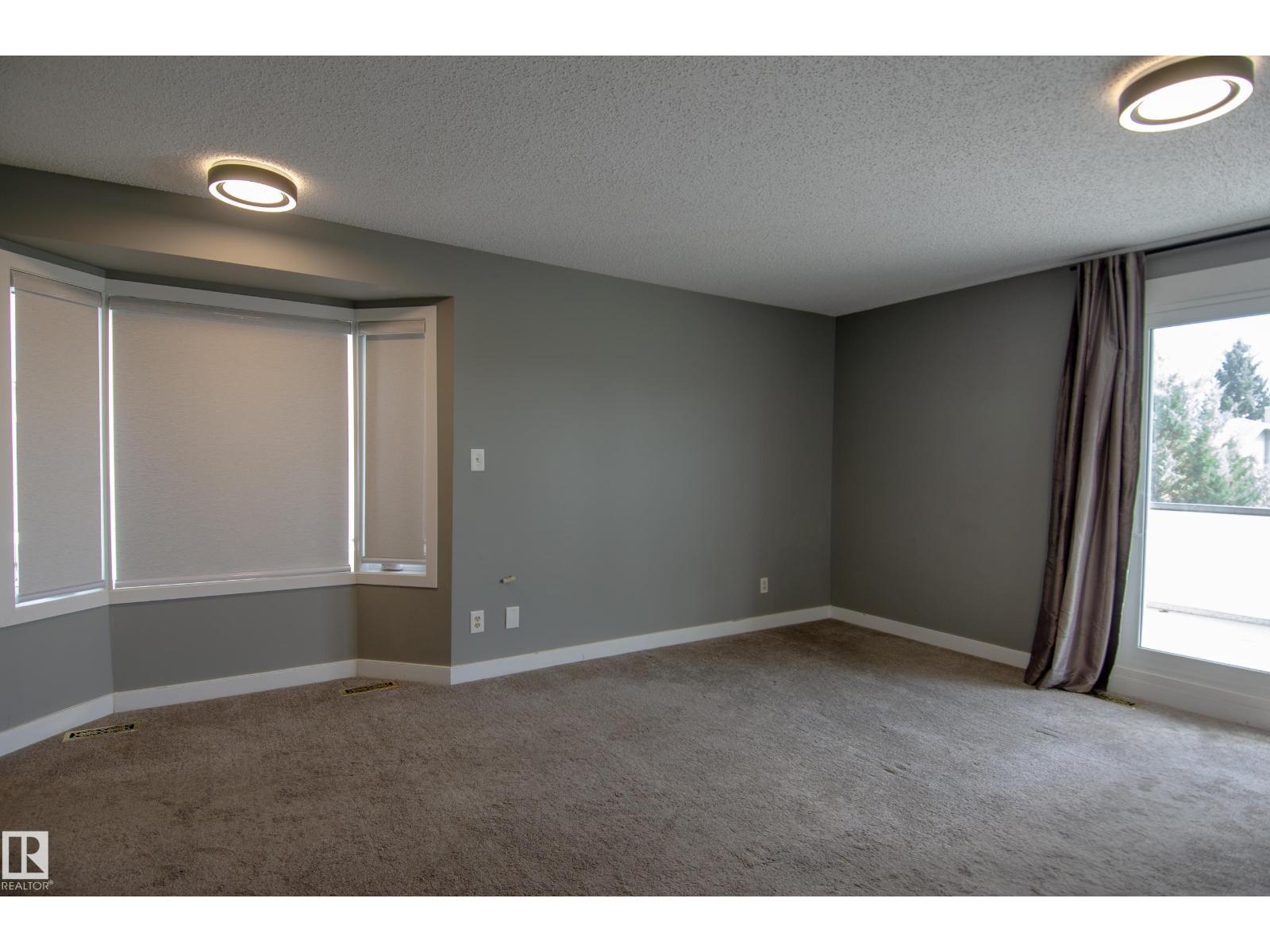 Photo 19 of 843 Wanyandi Rd Nw, Edmonton AB