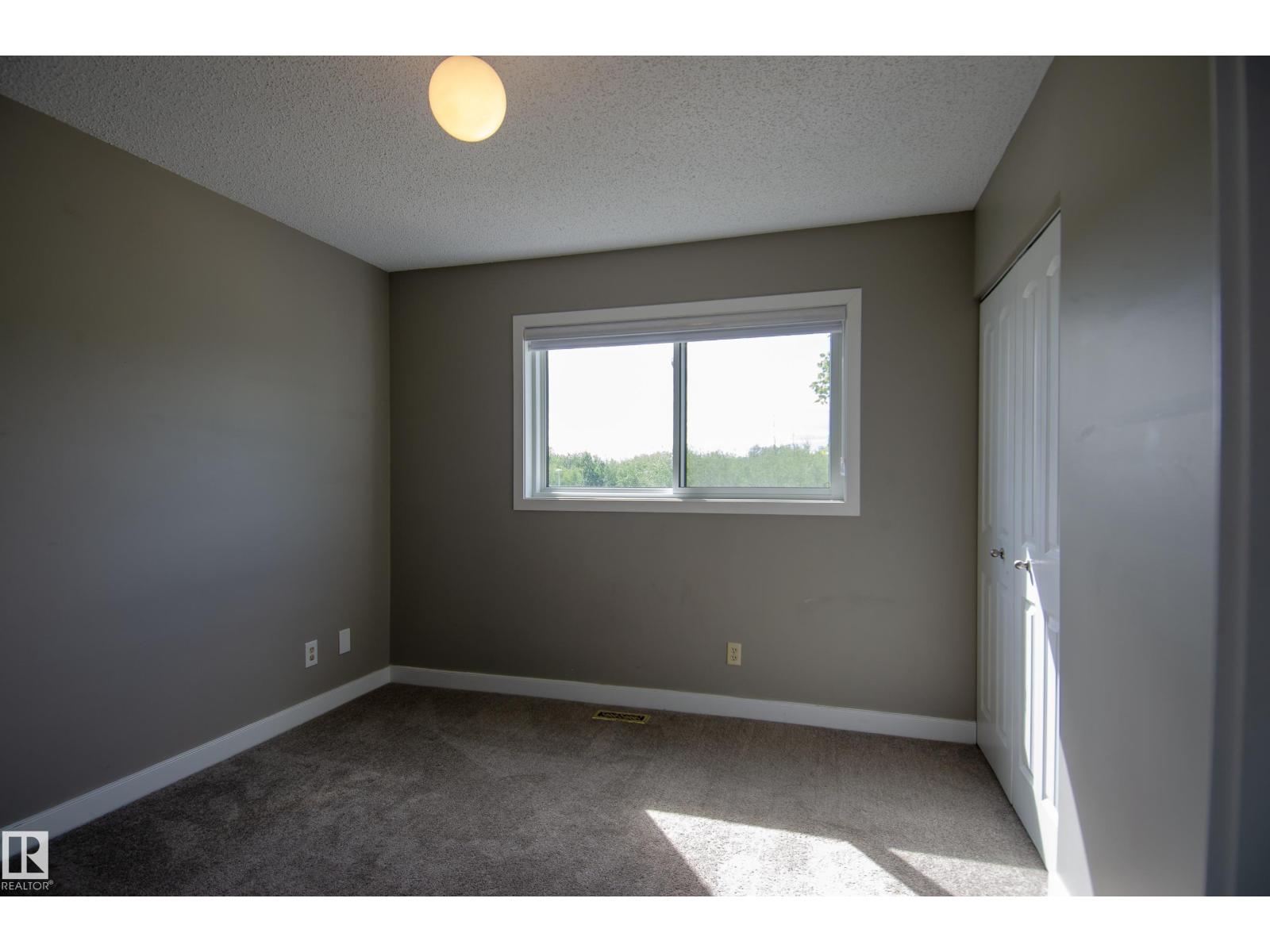 Photo 36 of 843 Wanyandi Rd Nw, Edmonton AB