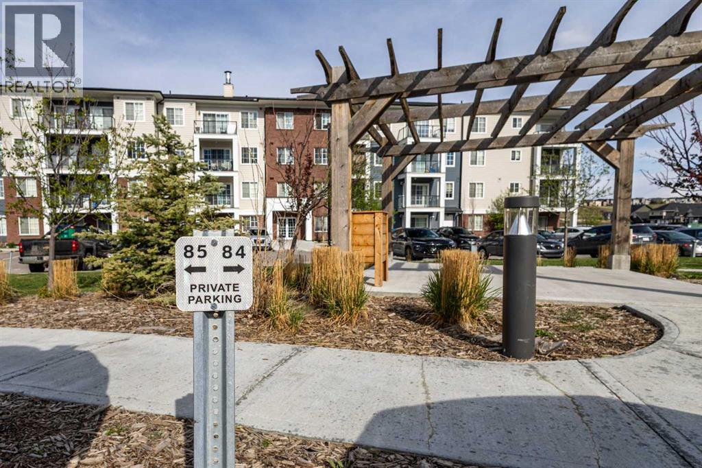 Single Family House for Sale in   Sage Meadows Park NW Sage Hill Calgary 