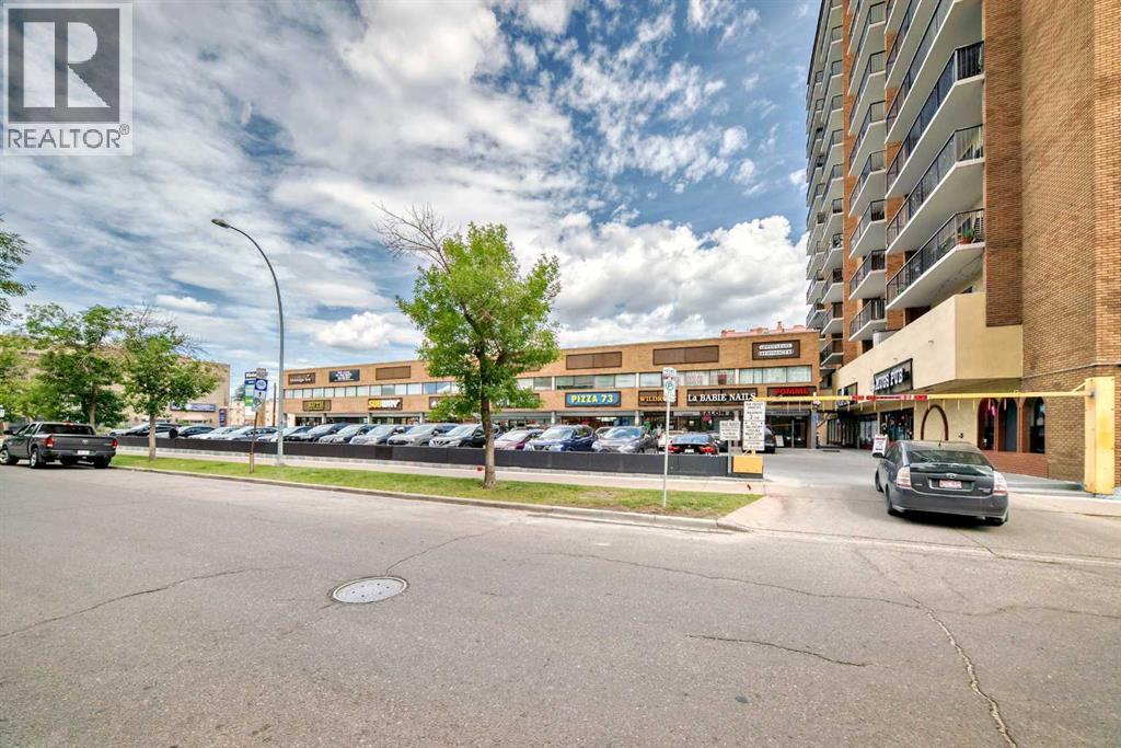 Single Family House for Sale in    Avenue SW Beltline Calgary 