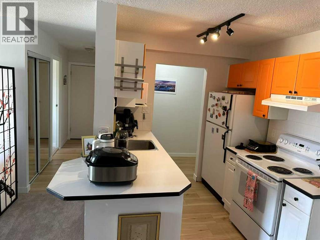 Single Family House for Sale in    Avenue SW Beltline Calgary 