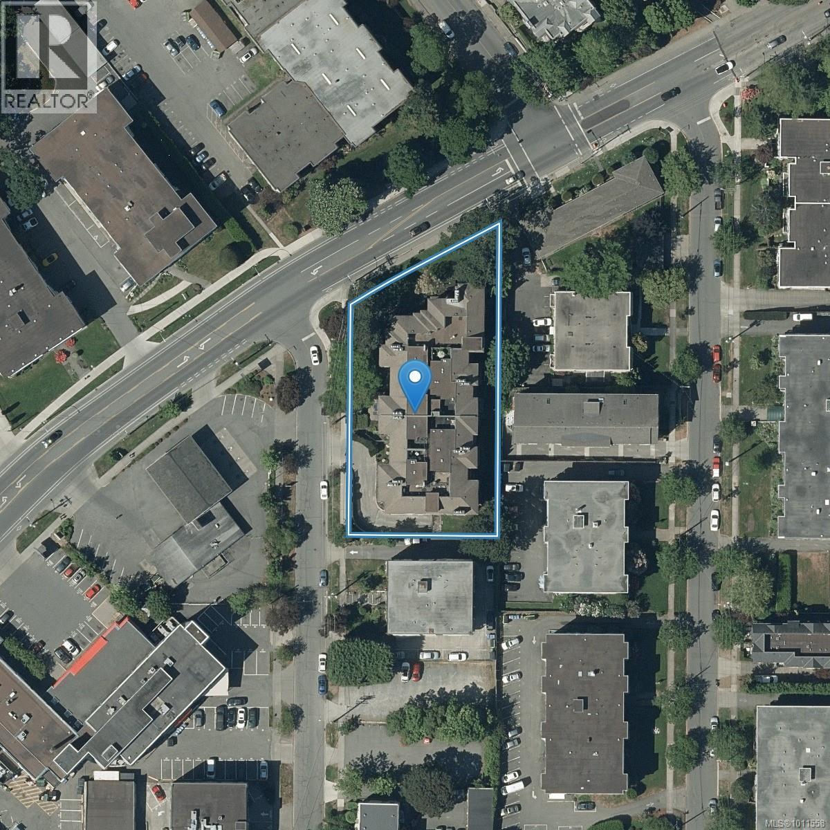 Photo 24 of 103 1619 Morrison St, Victoria BC