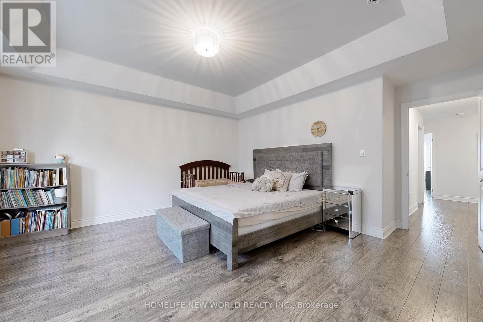 Photo 21 of 50 Ben Sinclair Avenue, East Gwillimbury ON