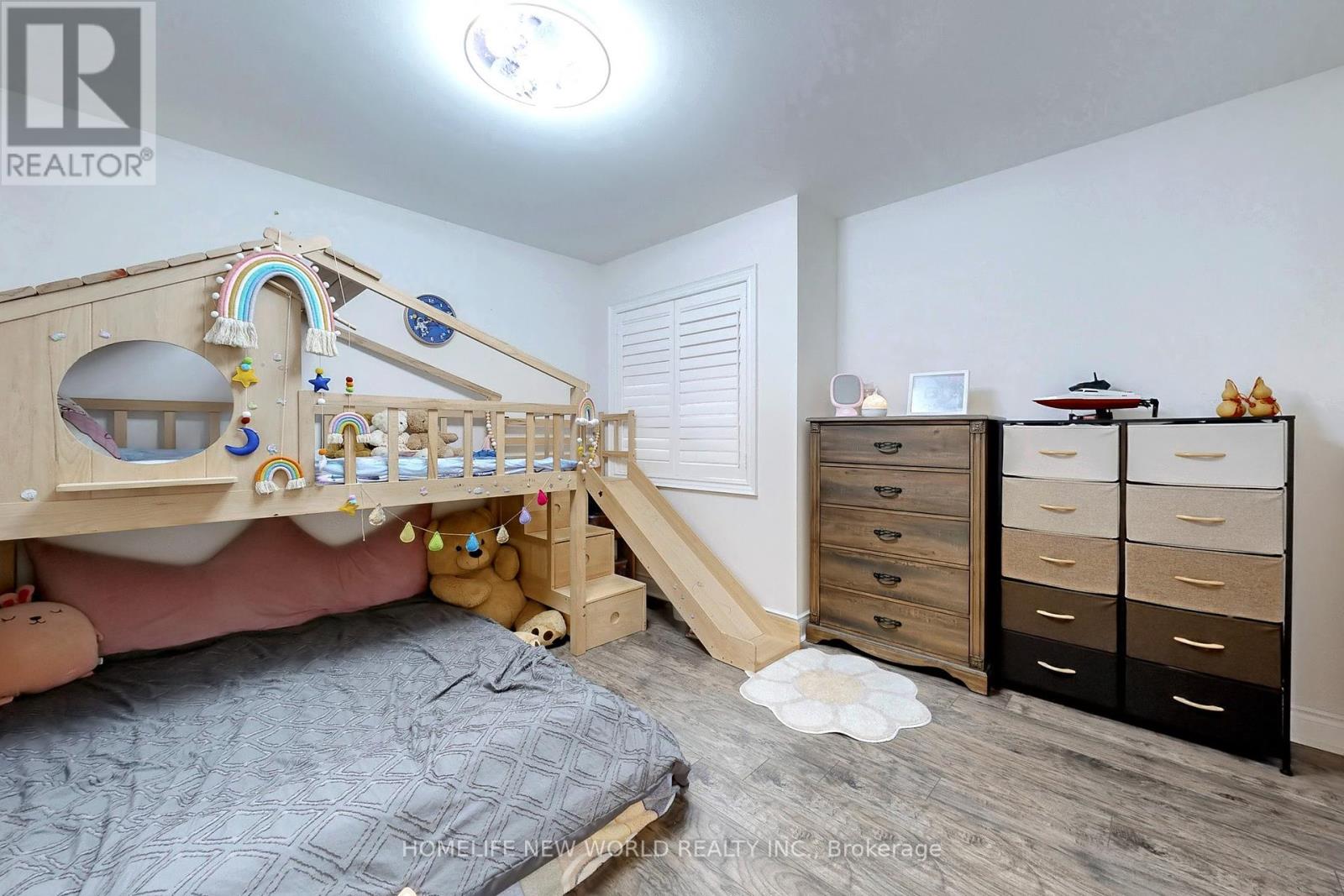 Photo 32 of 50 Ben Sinclair Avenue, East Gwillimbury ON