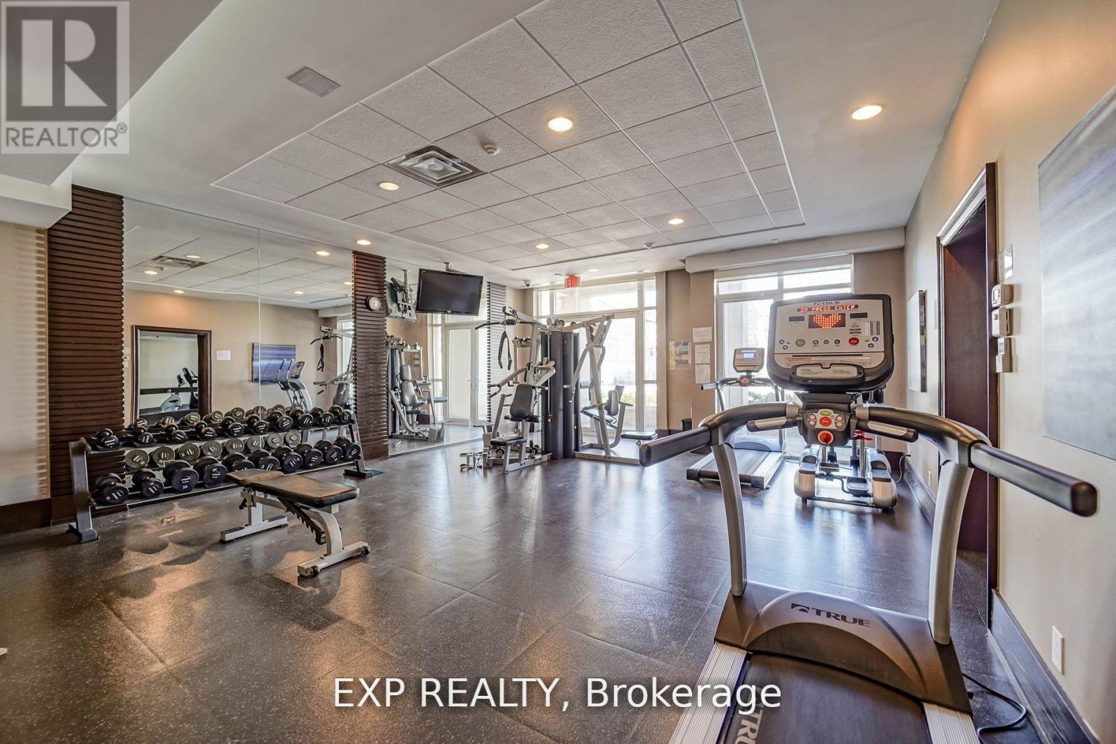 Photo 14 of 307 57 Upper Duke Crescent, Markham ON
