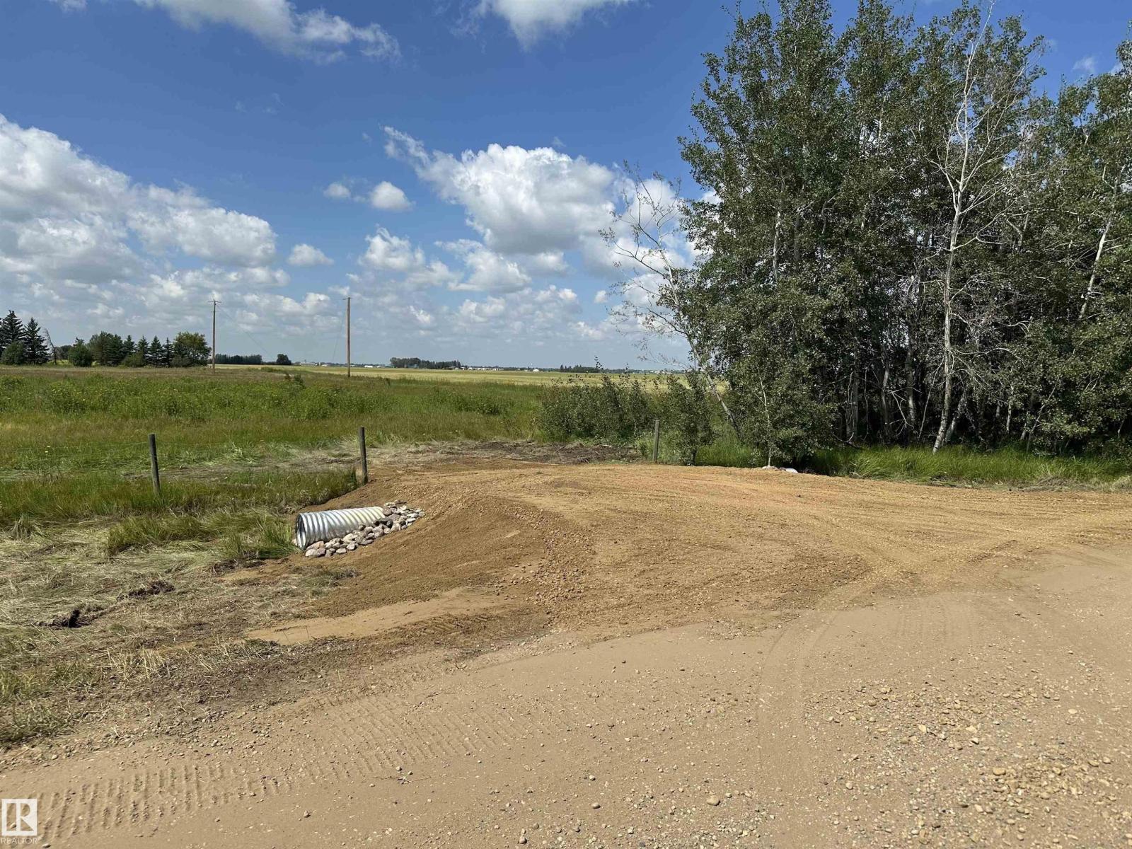 Photo 4 of Hwy 613 Rge Rd 235, Rural Wetaskiwin County AB