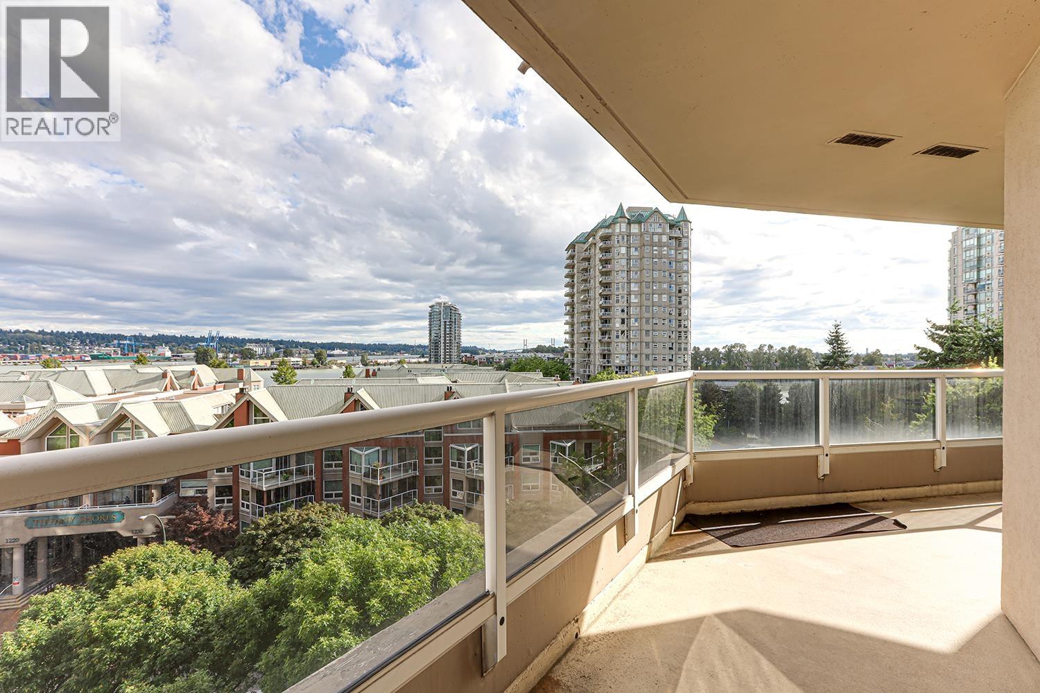 Photo 23 of 806 1245 Quayside Drive, New Westminster BC