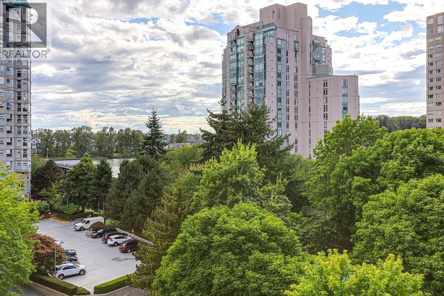 Photo 27 of 806 1245 Quayside Drive, New Westminster BC