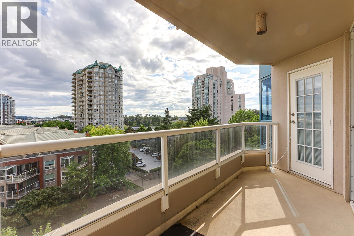 Photo 24 of 806 1245 Quayside Drive, New Westminster BC