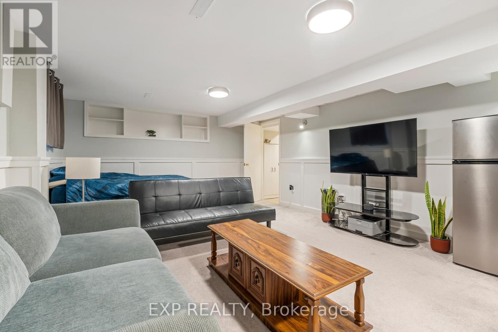 Photo 27 of 88 Rand Street S, Hamilton ON