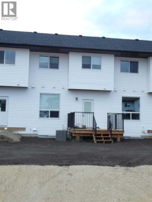 Photo 33 of 30 Inglis Crescent, Sylvan Lake AB