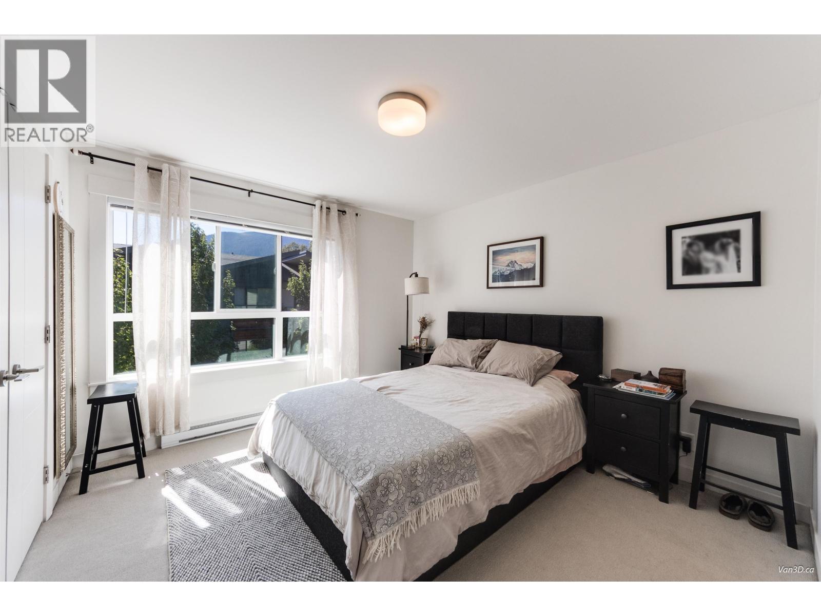 Photo 14 of 33 38684 Buckley Avenue, Squamish BC