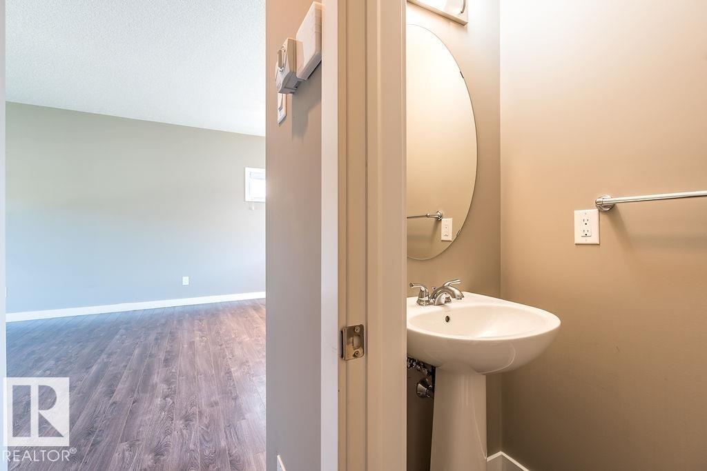 Photo 30 of 1080 Watt Promenade Pm Sw, Edmonton AB