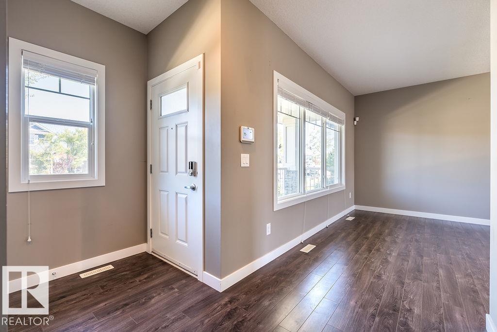 Photo 19 of 1080 Watt Promenade Pm Sw, Edmonton AB