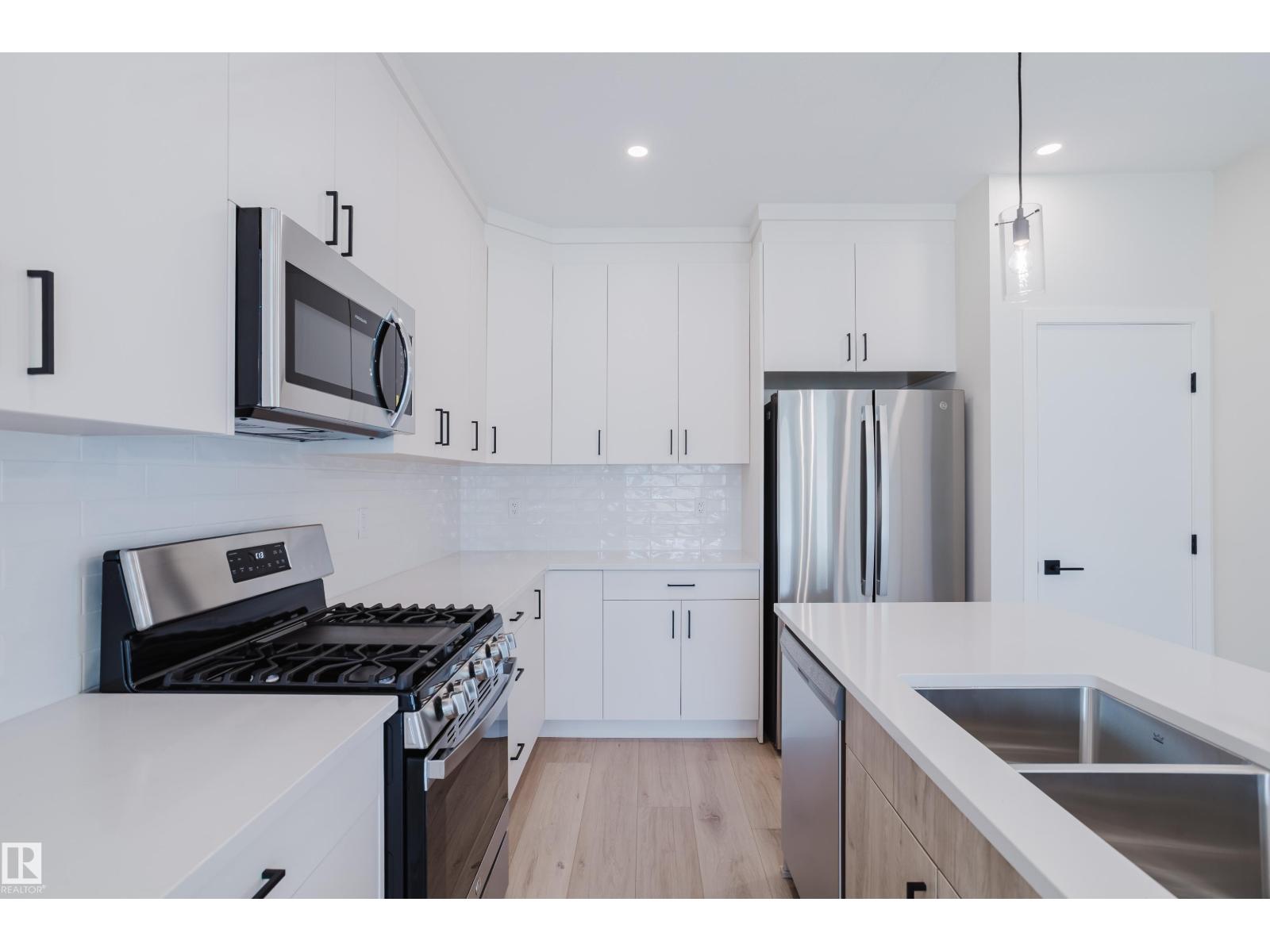 Photo 11 of 10463 65 67 69 159 St Nw, Edmonton AB