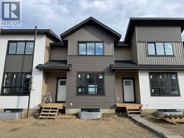Photo 1 of 42 Irvin Way, Sylvan Lake AB