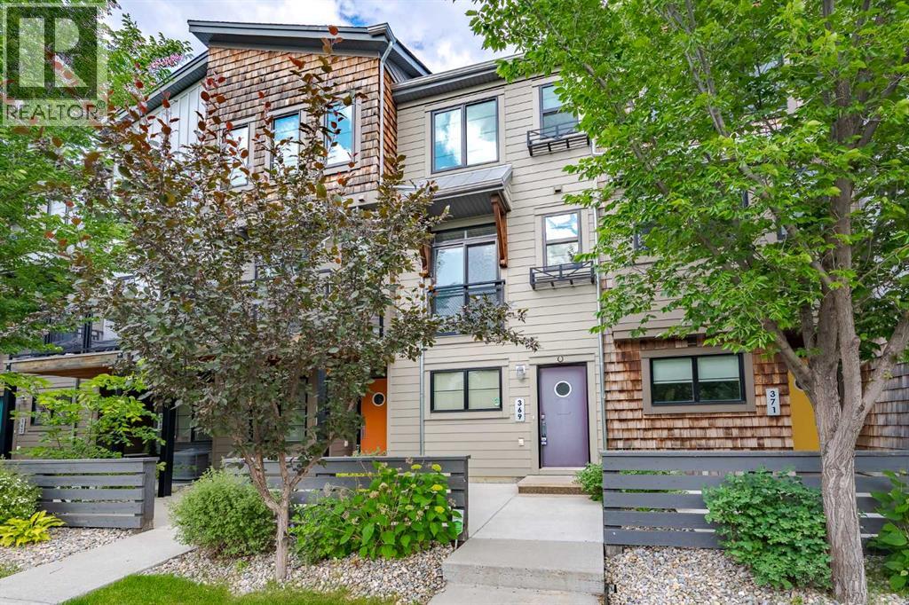 Single Family House for Sale in  Walden Drive SE Walden Calgary 