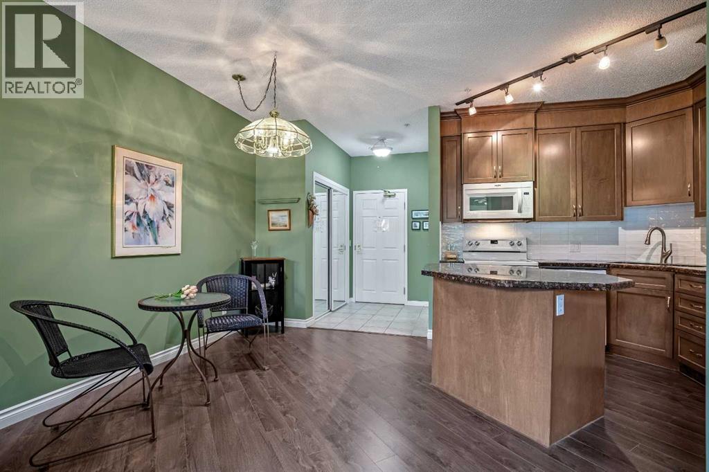 Single Family House for Sale in   Dalhousie Drive NW Dalhousie Calgary 