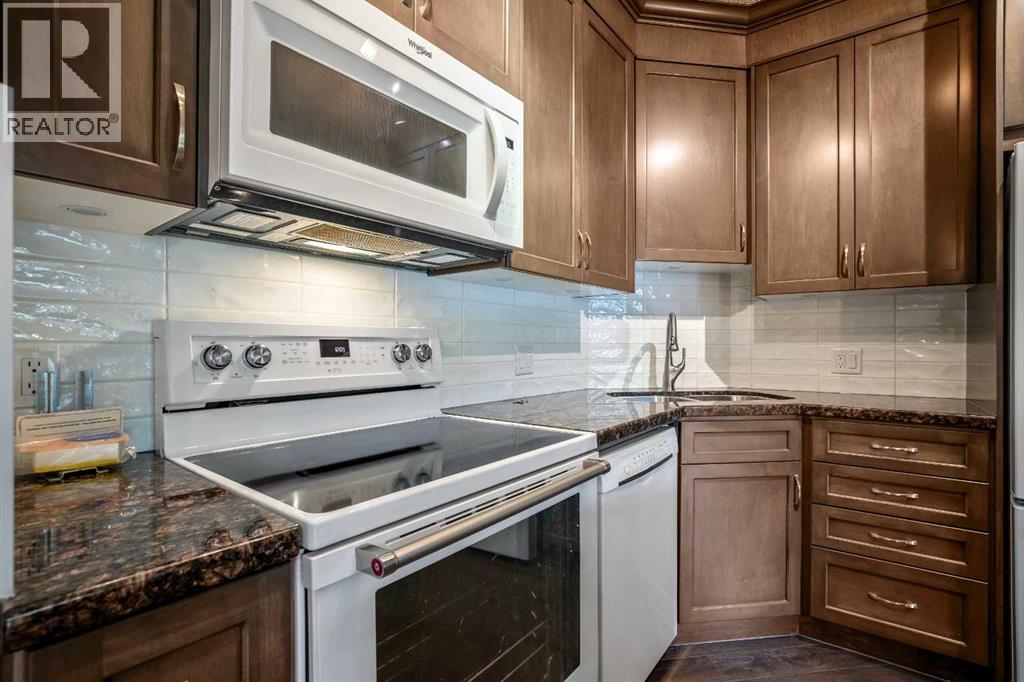 Single Family House for Sale in   Dalhousie Drive NW Dalhousie Calgary 