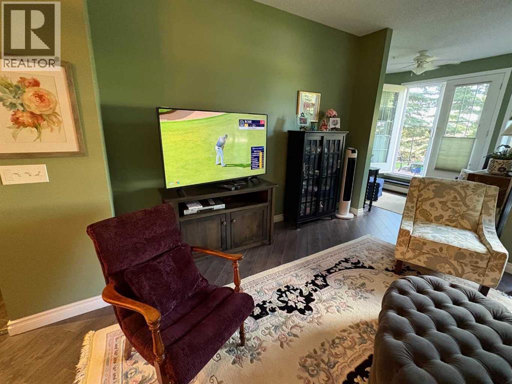 Single Family House for Sale in   Dalhousie Drive NW Dalhousie Calgary 