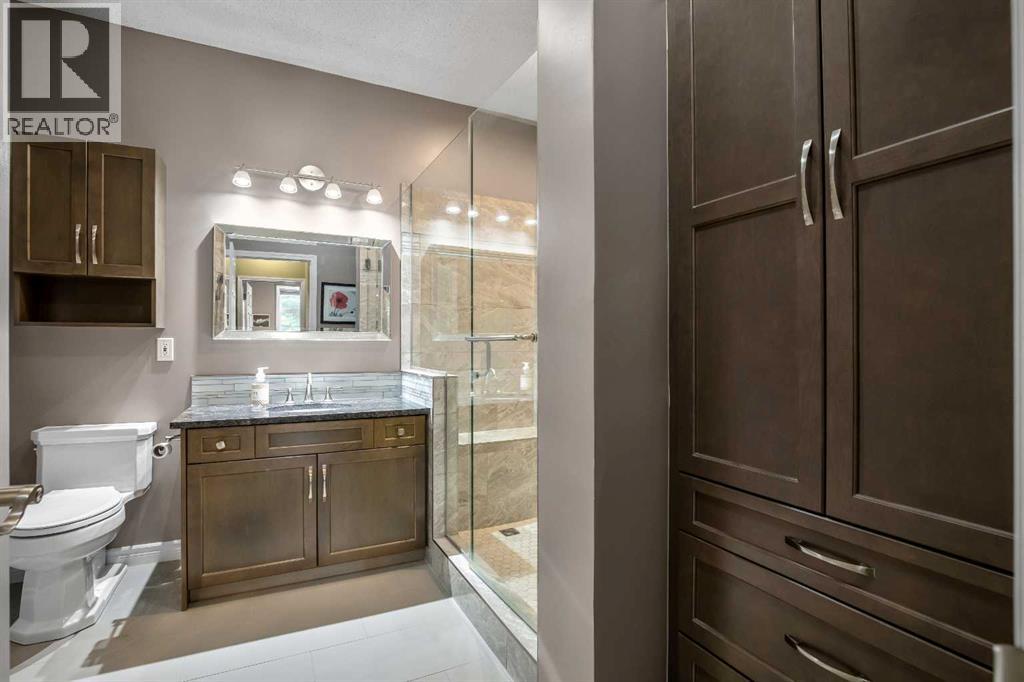 Single Family House for Sale in   Dalhousie Drive NW Dalhousie Calgary 