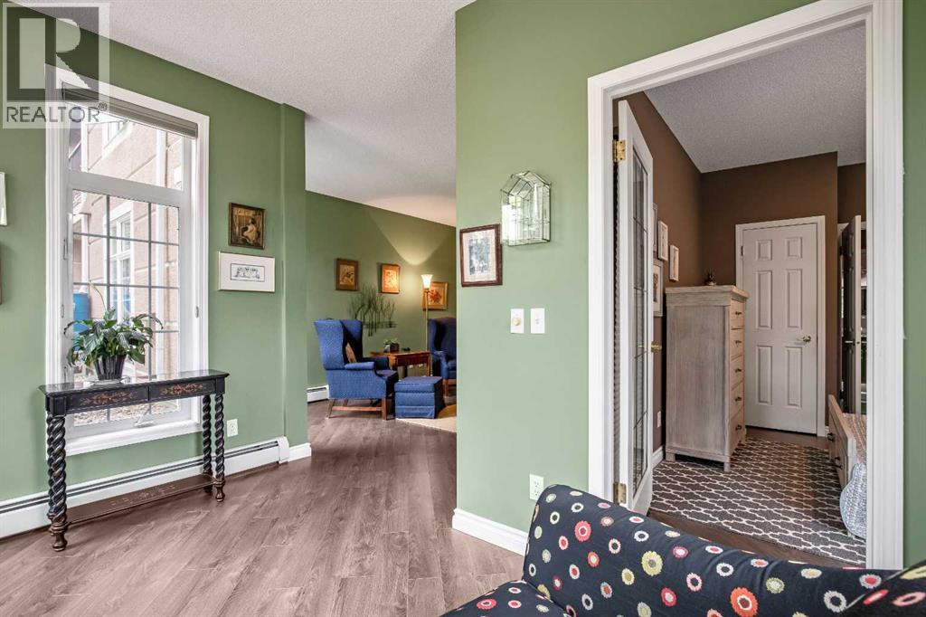 Single Family House for Sale in   Dalhousie Drive NW Dalhousie Calgary 
