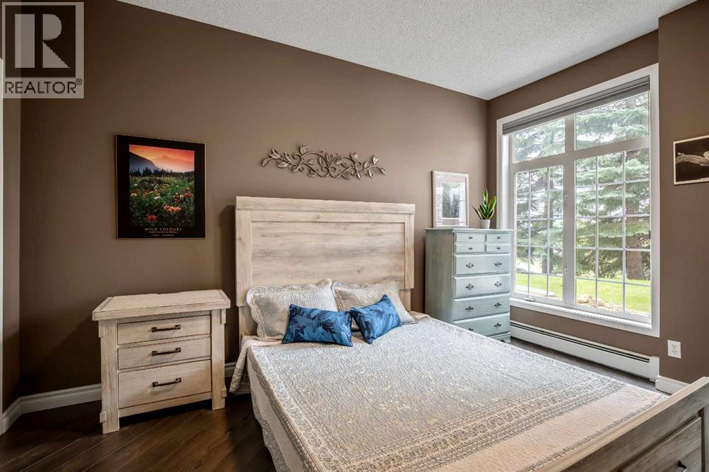 Single Family House for Sale in   Dalhousie Drive NW Dalhousie Calgary 