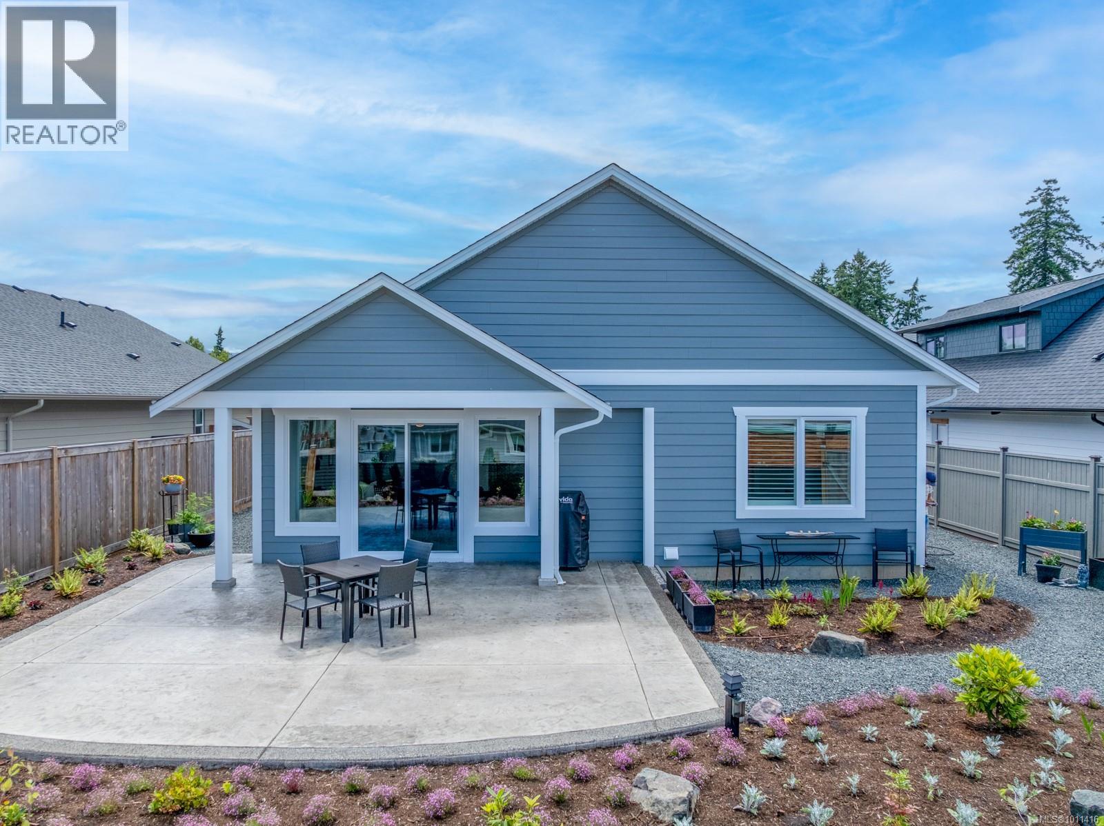 Photo 33 of 3329 Eagleview Cres, Courtenay BC