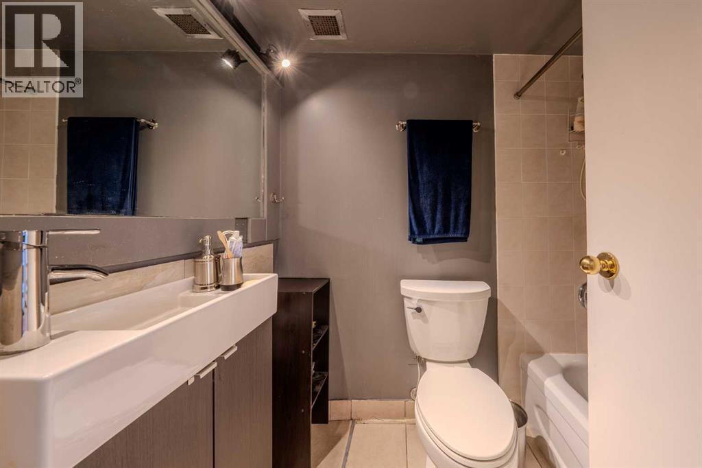 Single Family House Loft for Sale in    Avenue SW Chinatown Calgary 