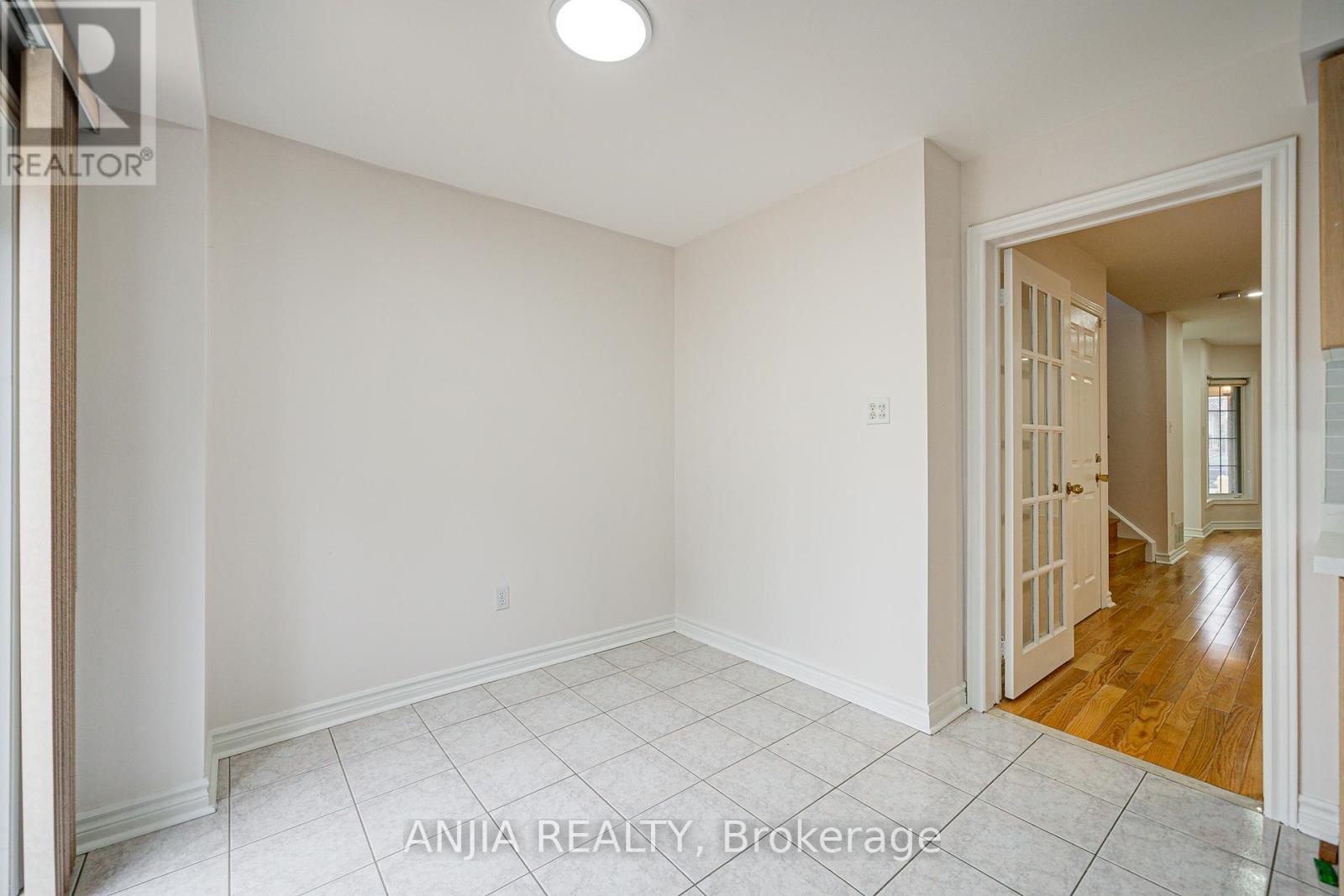 Photo 37 of 203 Milliken Meadows Drive, Markham ON