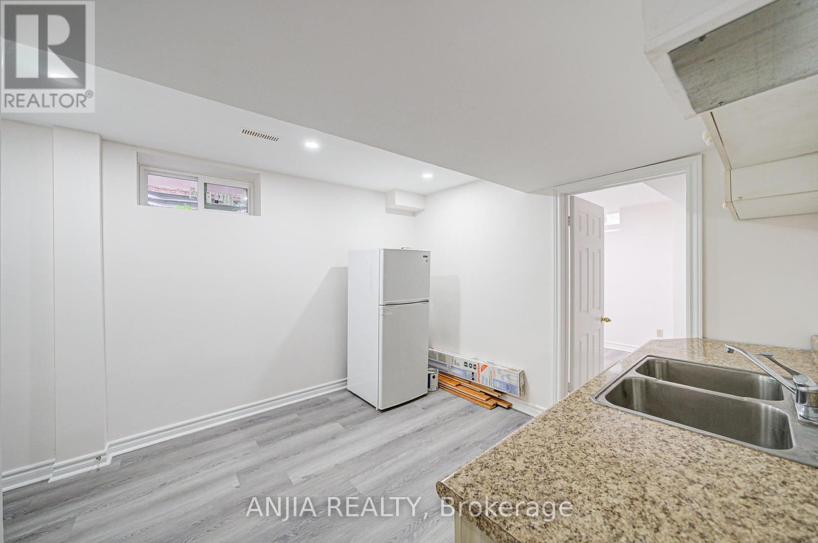 Photo 45 of 203 Milliken Meadows Drive, Markham ON