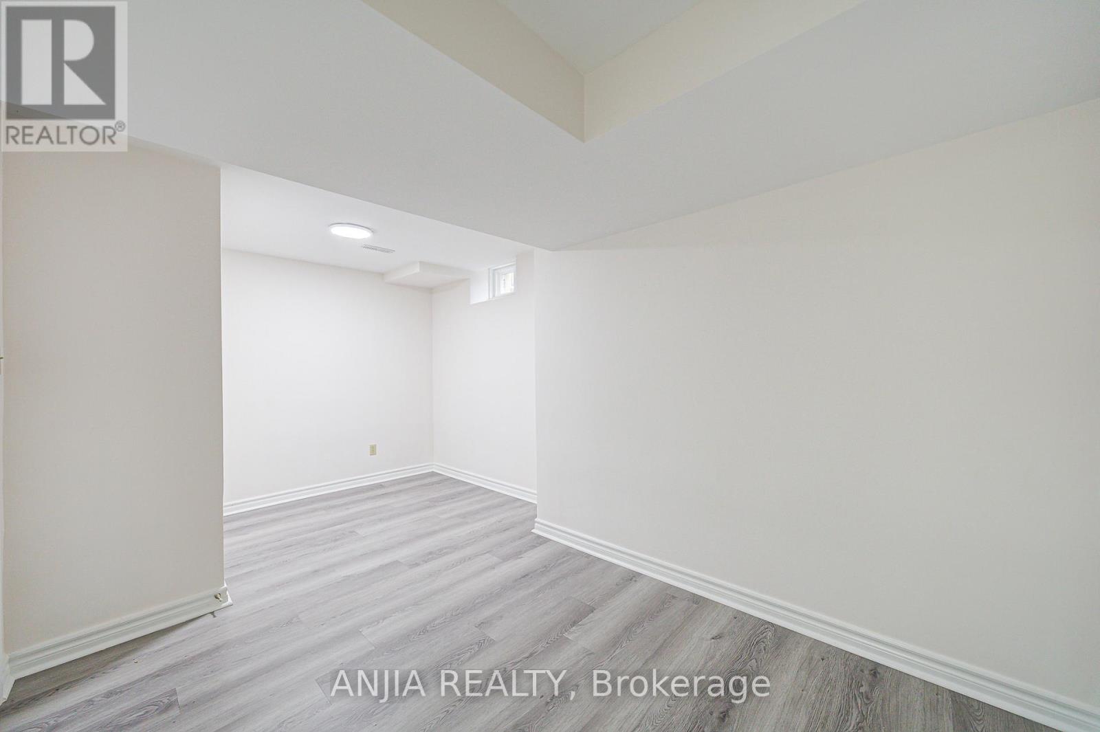 Photo 48 of 203 Milliken Meadows Drive, Markham ON