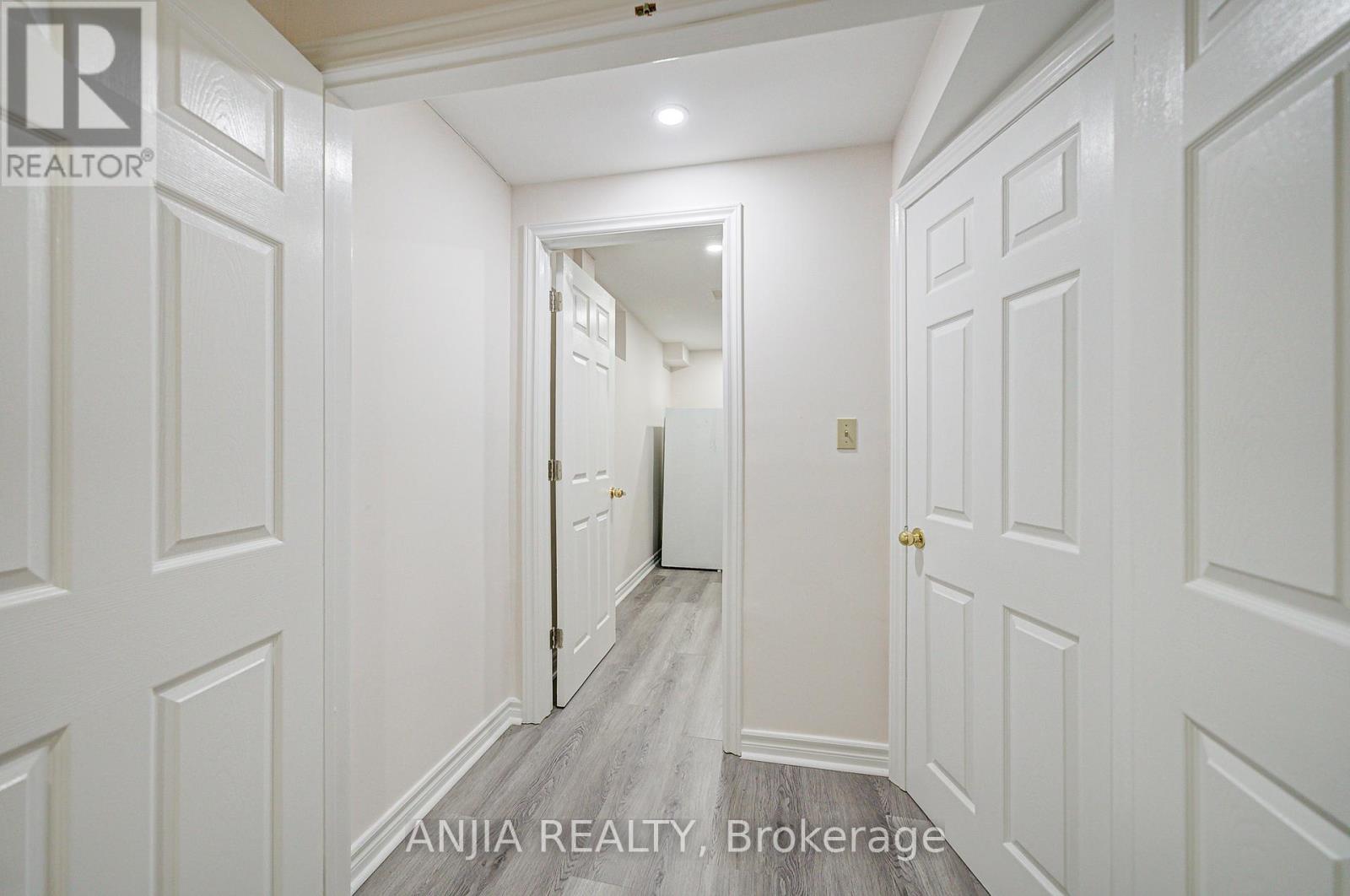 Photo 14 of 203 Milliken Meadows Drive, Markham ON