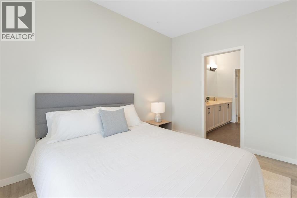 308, 80 Carrington Plaza NW, Calgary, Alberta