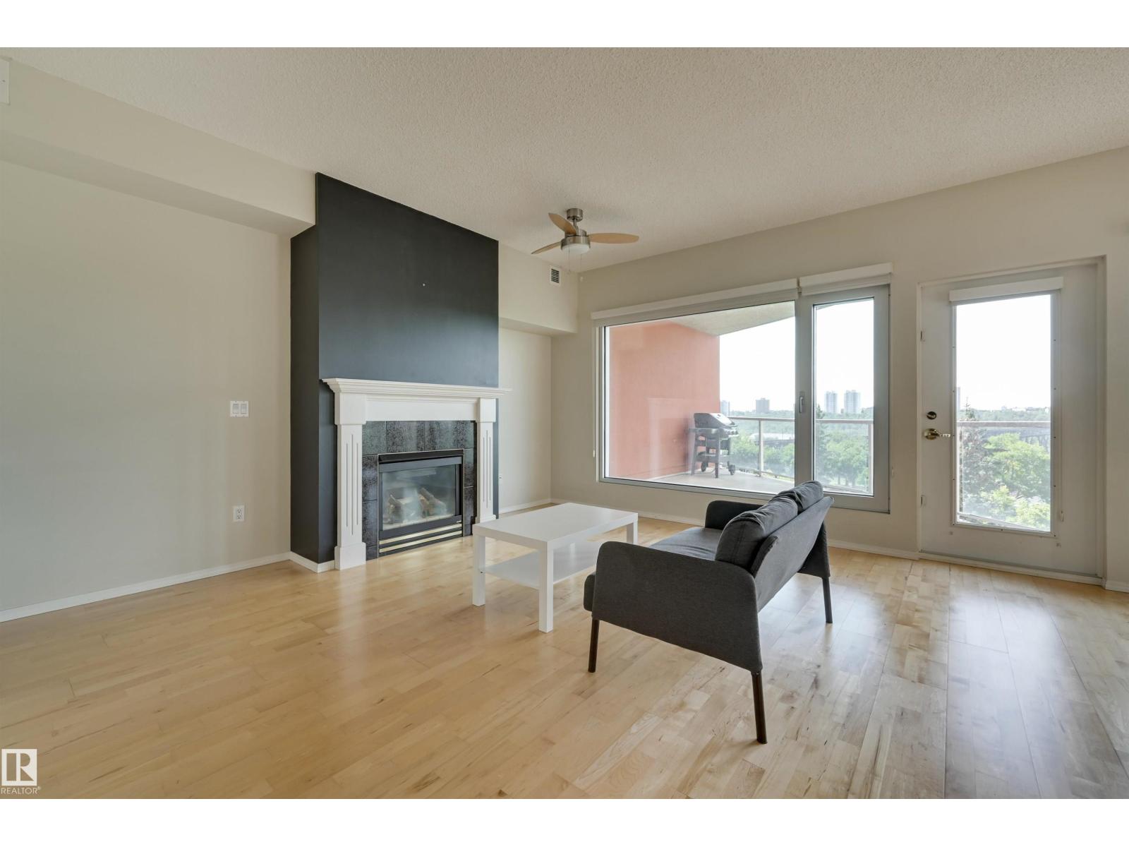 Photo 3 of 501 9708 110 St Nw, Edmonton AB