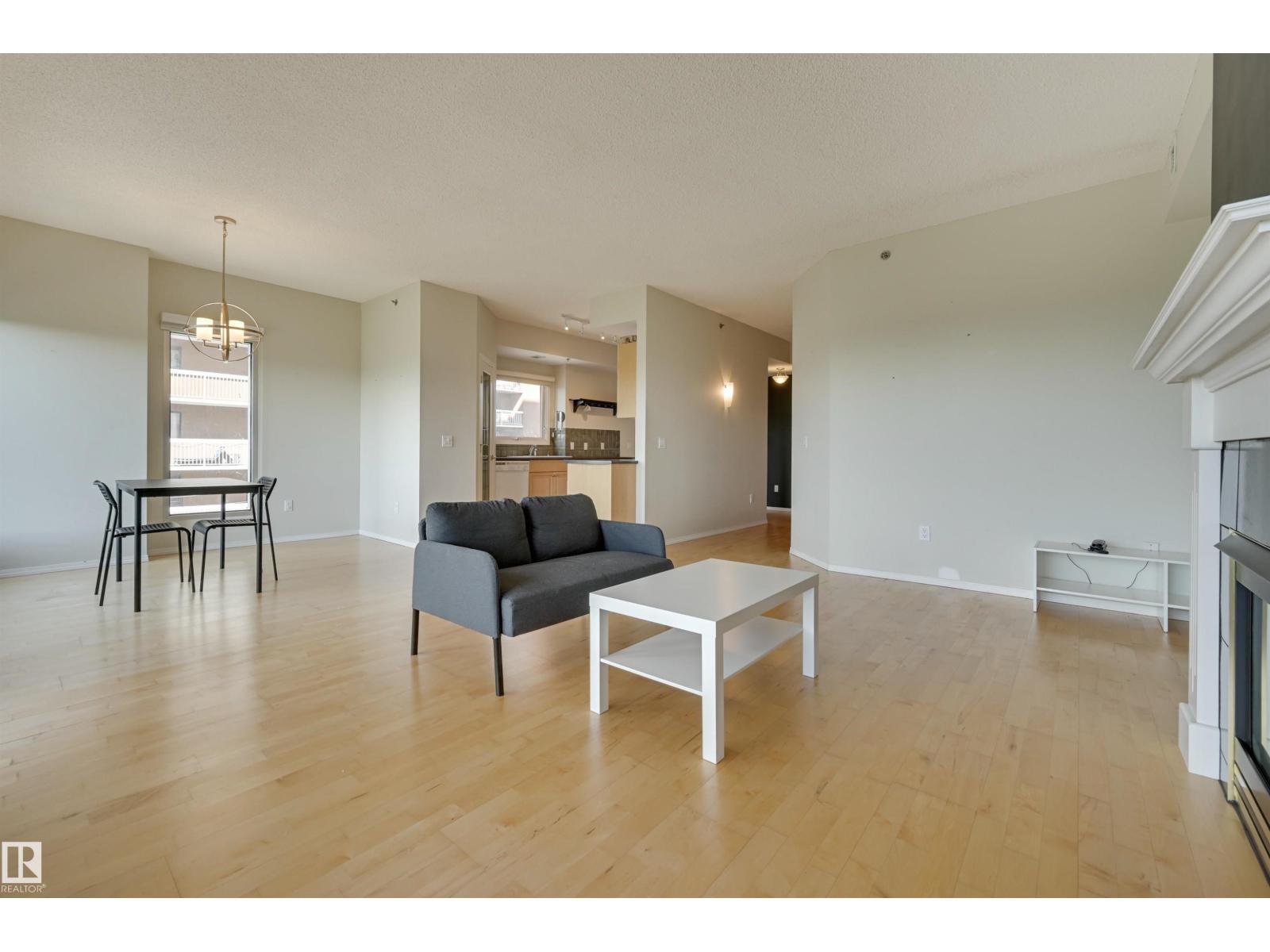 Photo 5 of 501 9708 110 St Nw, Edmonton AB