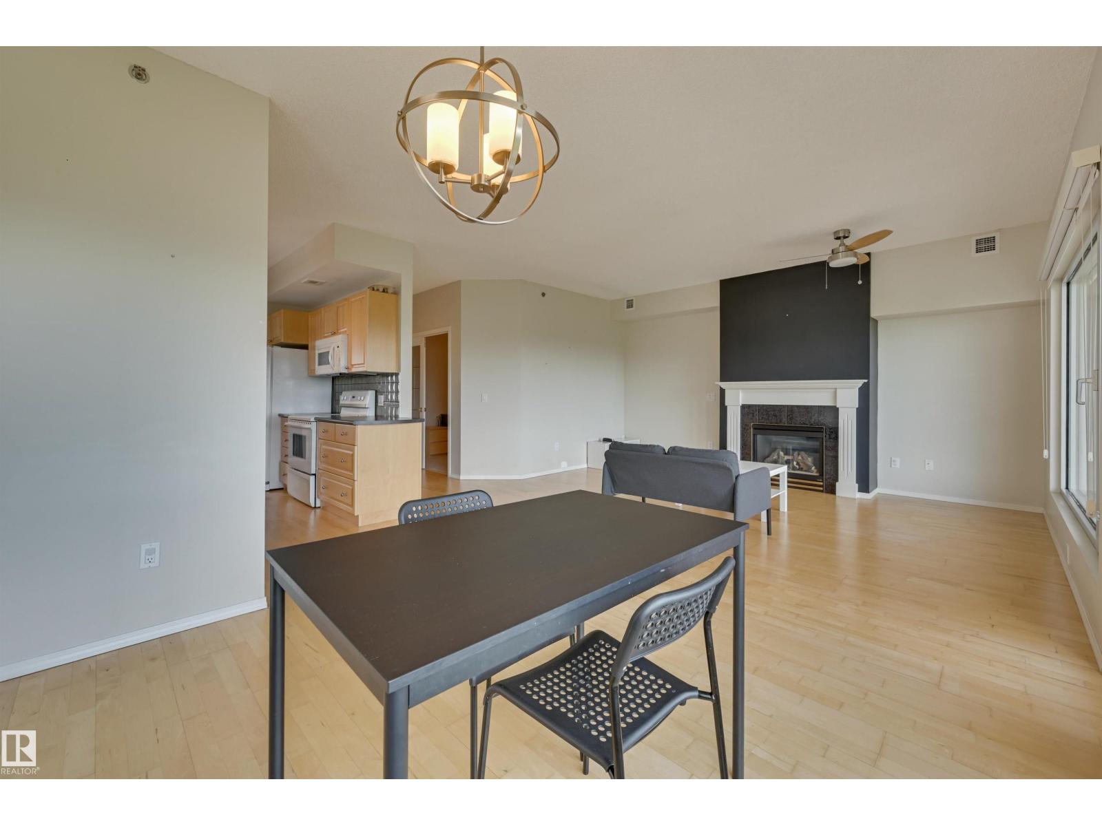 Photo 9 of 501 9708 110 St Nw, Edmonton AB