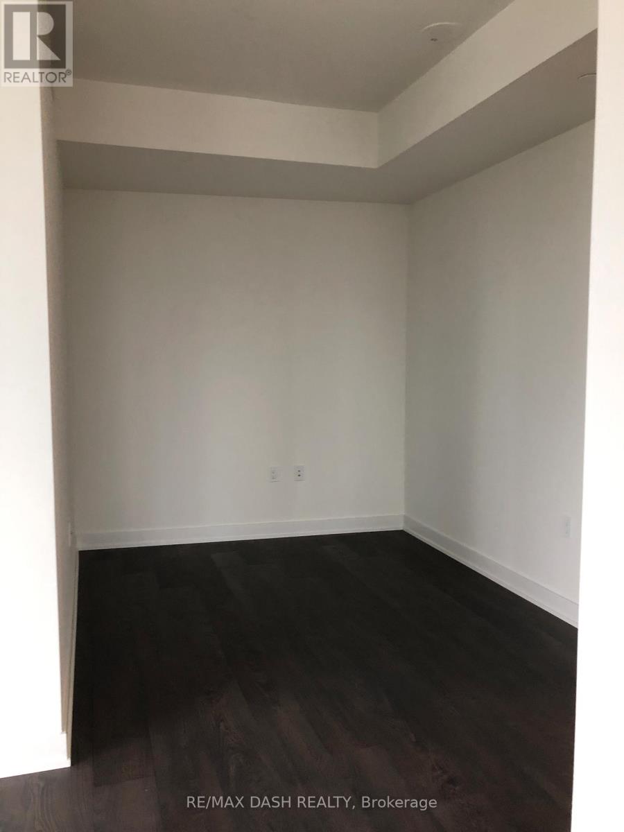 Photo 9 of 1504 W 27 Bathurst Street, Toronto ON