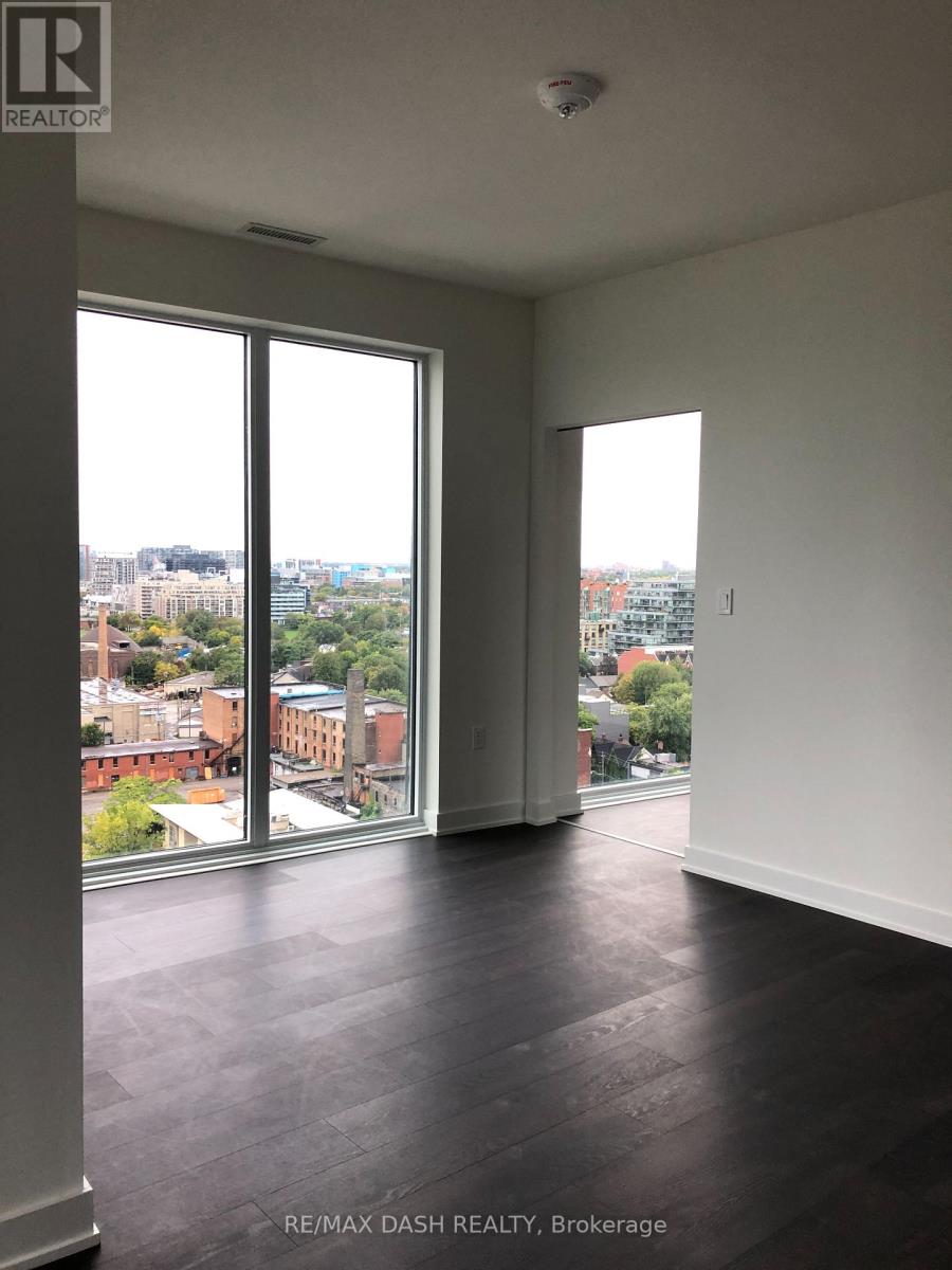 Photo 16 of 1504 W 27 Bathurst Street, Toronto ON