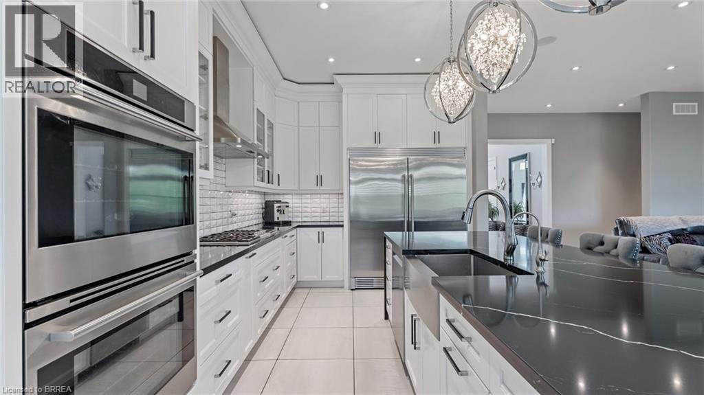 Photo 22 of 41 Ruijs Boulevard, Brantford ON