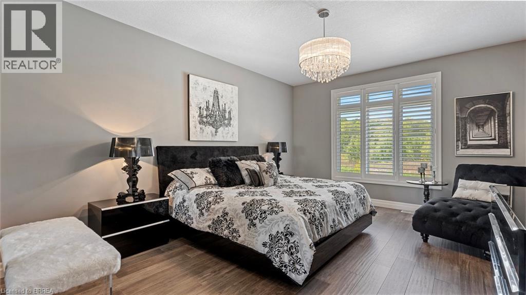 Photo 26 of 41 Ruijs Boulevard, Brantford ON