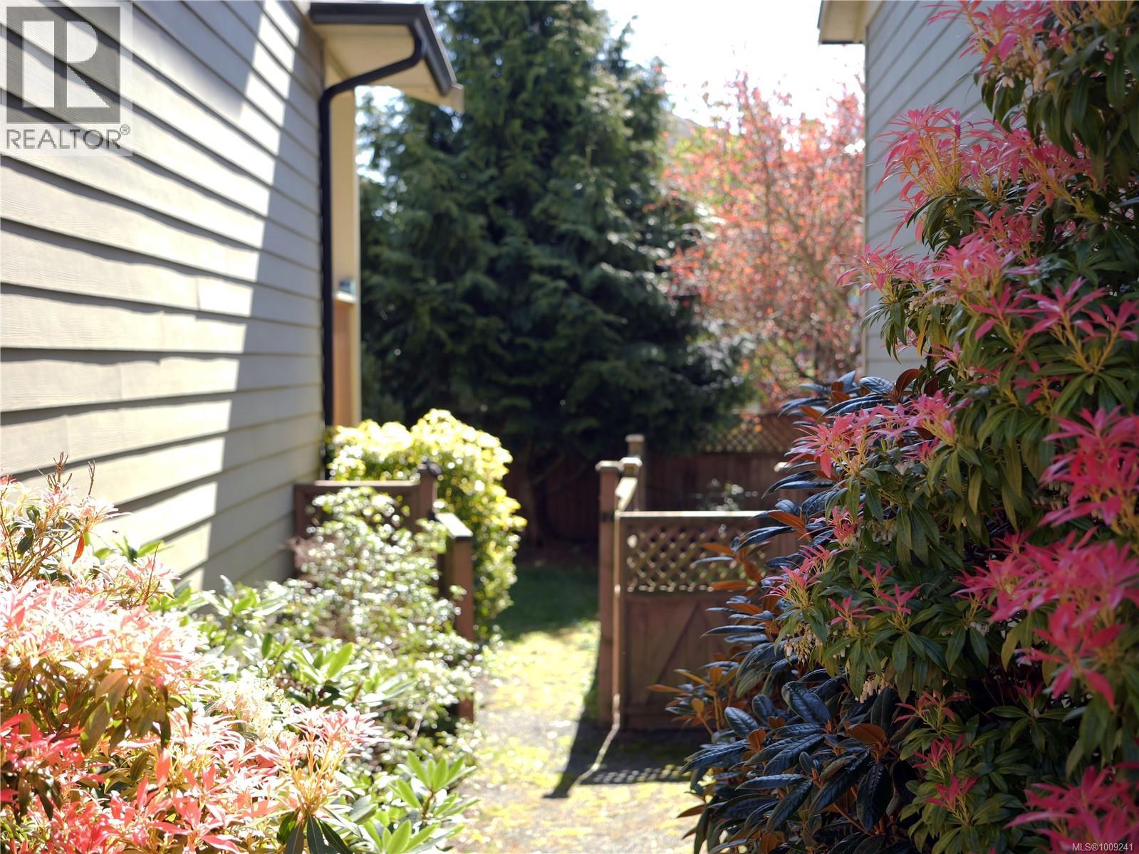 Photo 33 of 107 2253 Townsend Rd, Sooke BC
