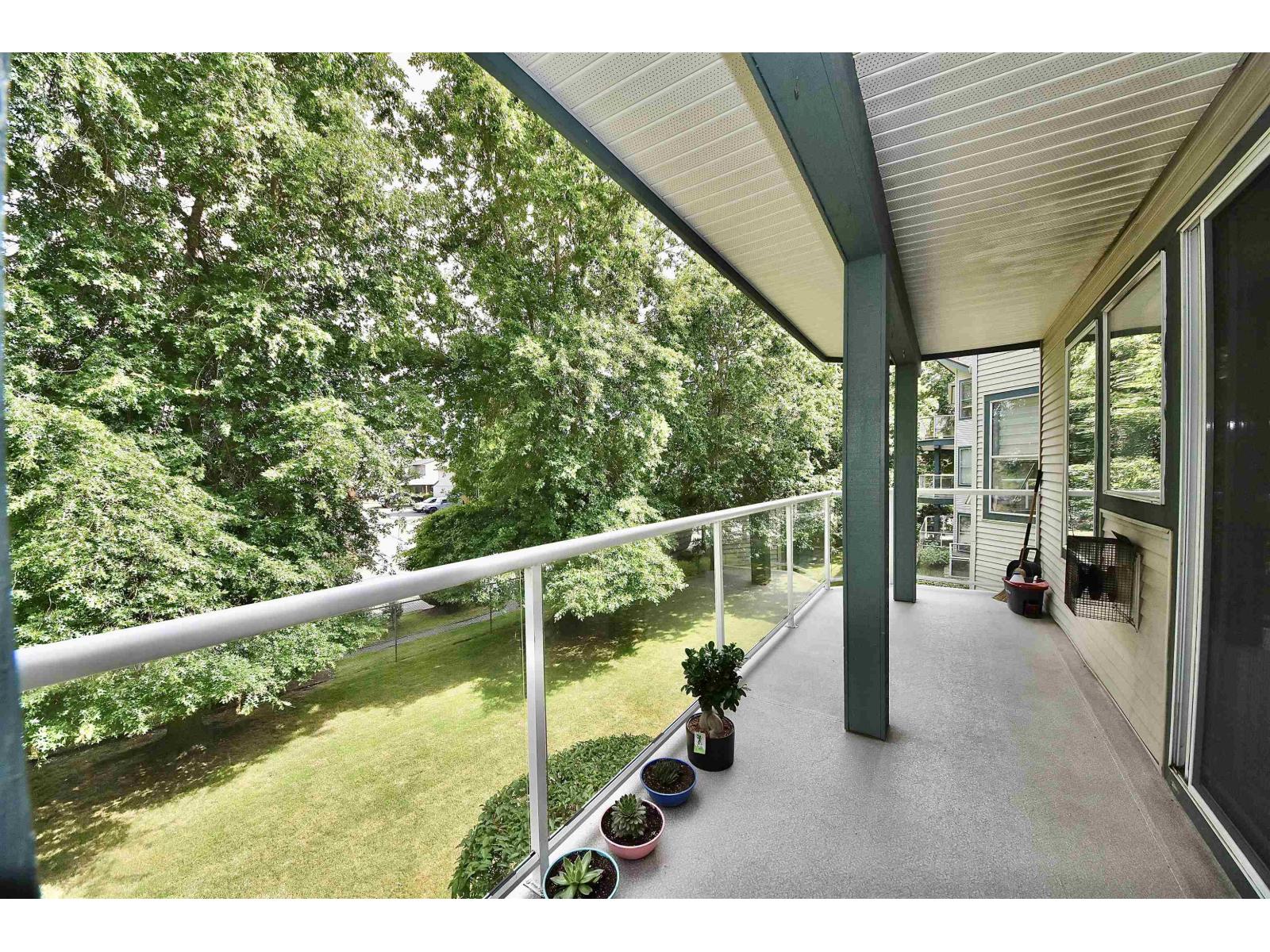 205 27358 32 AVENUE, Langley