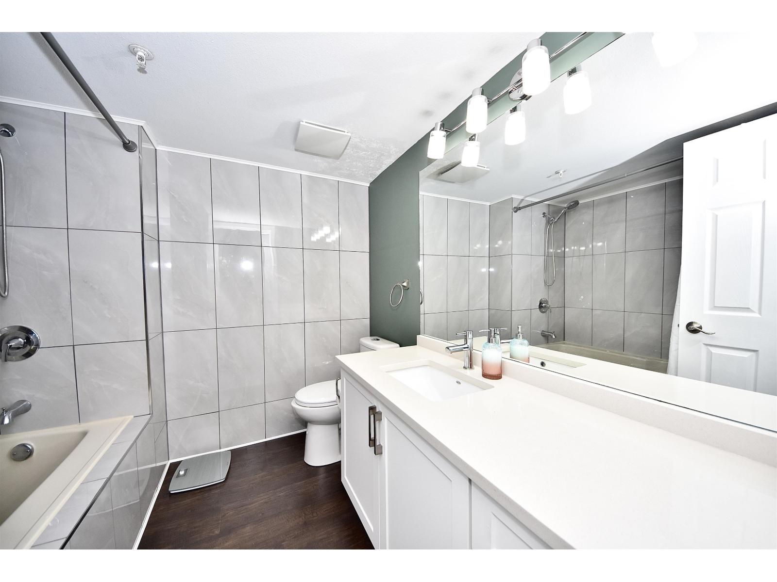 205 27358 32 AVENUE, Langley