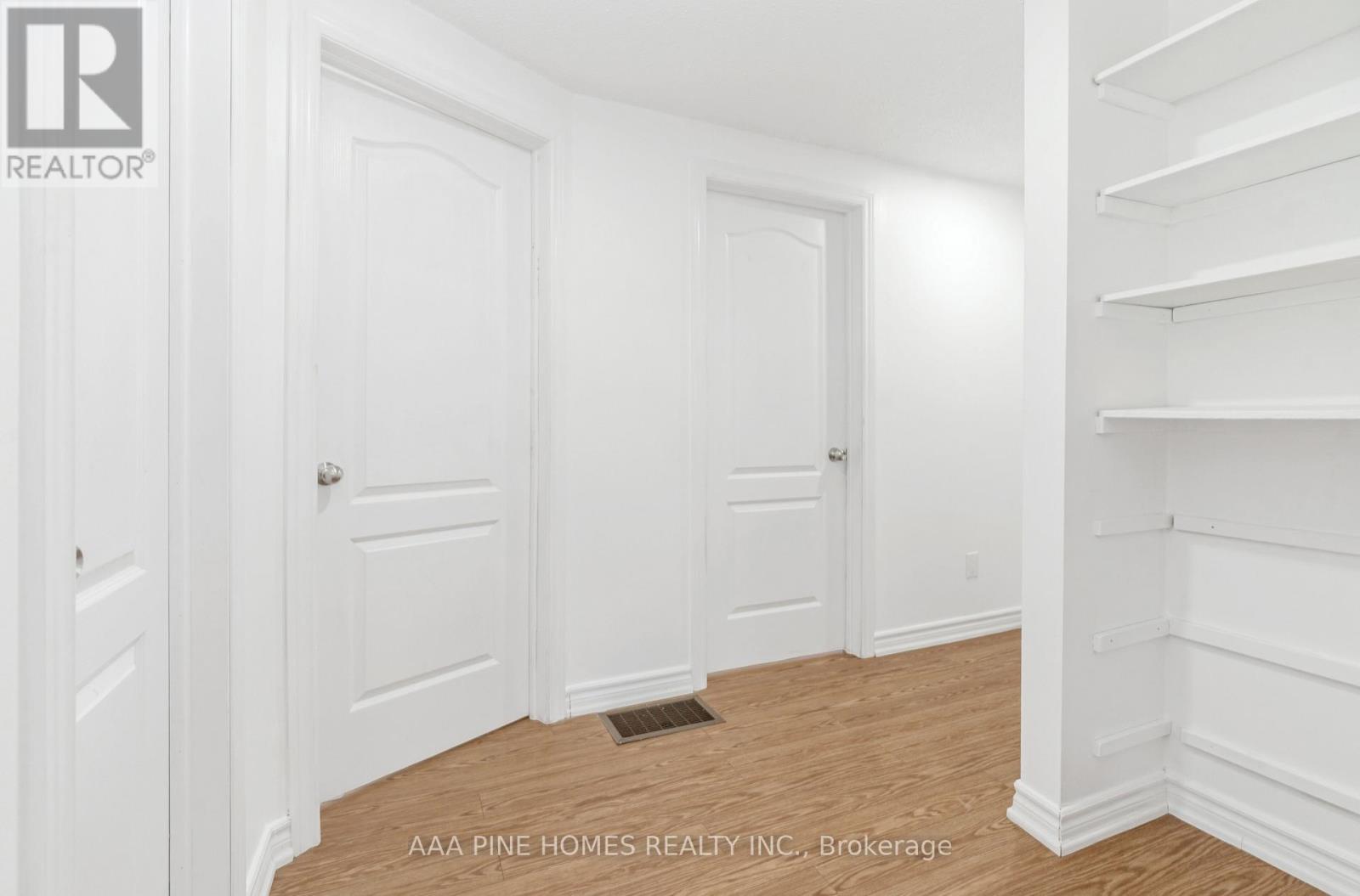 Photo 30 of 59 Burkwood Crescent, Toronto ON