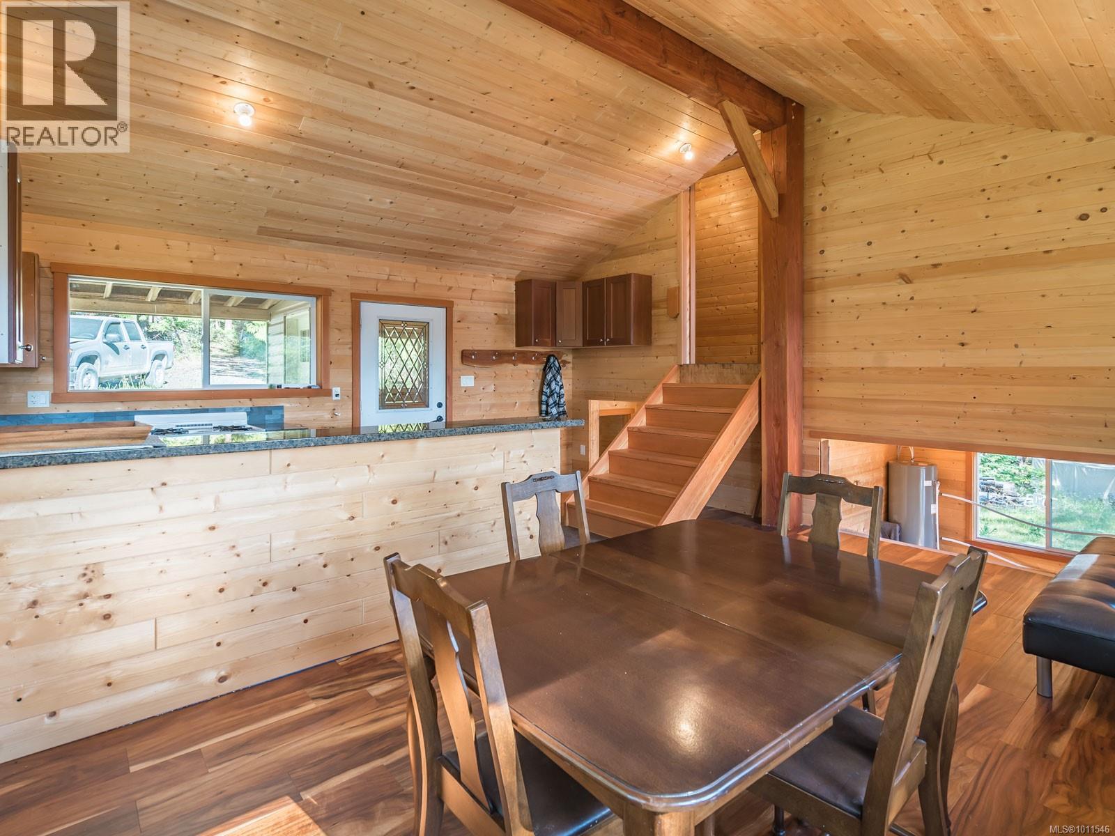 61 SPRING BAY Rd, Lasqueti Island