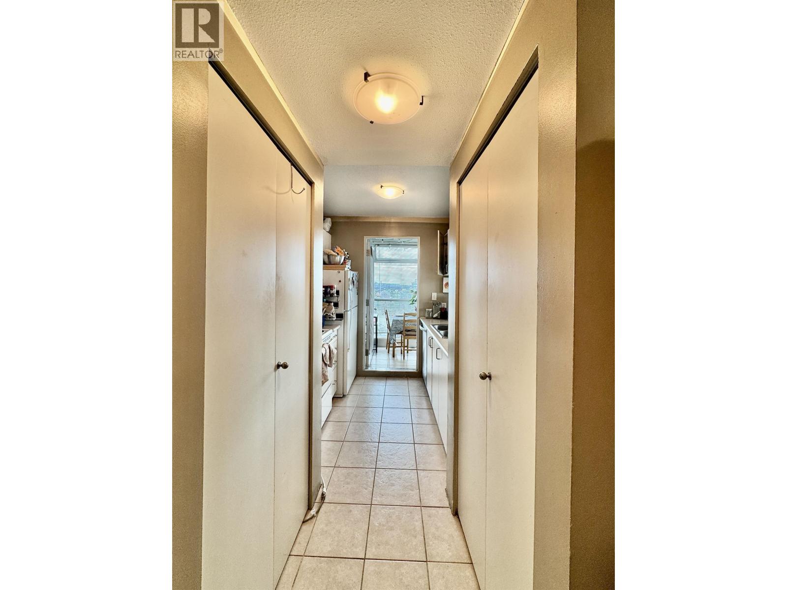 Photo 8 of 2609 438 Seymour Street, Vancouver BC