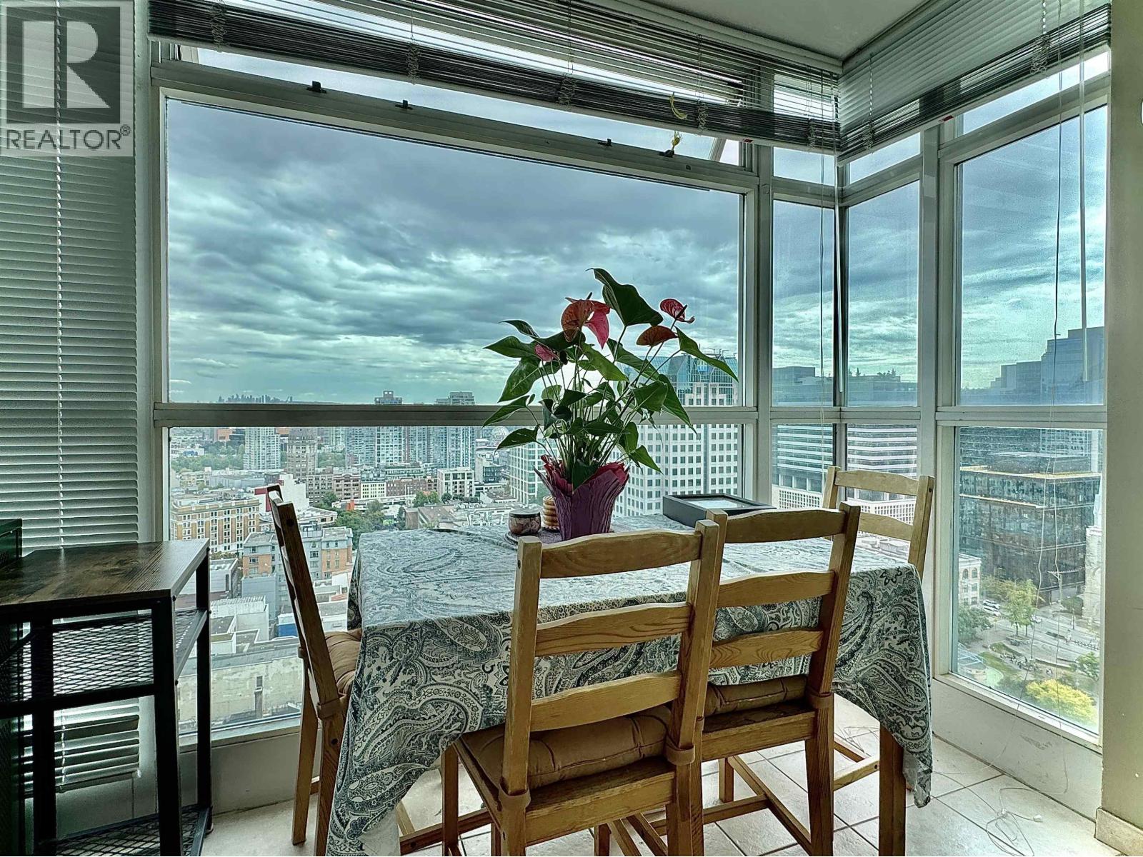 Photo 12 of 2609 438 Seymour Street, Vancouver BC