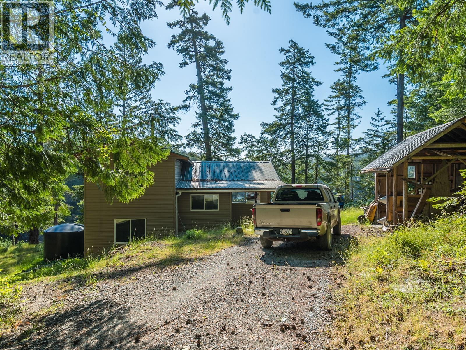 61 SPRING BAY Rd, Lasqueti Island