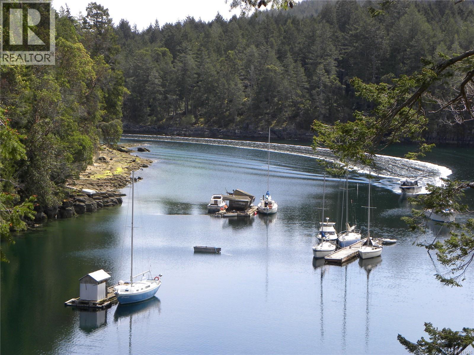 61 SPRING BAY Rd, Lasqueti Island
